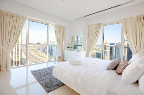 Stunning & Luxurious 4BR Penthouse in Dubai Marina - main image