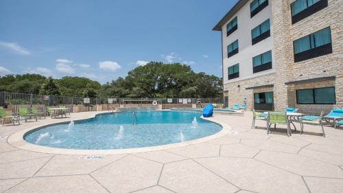 Holiday Inn Express & Suites - Dripping Springs - Austin Area, an IHG Hotel