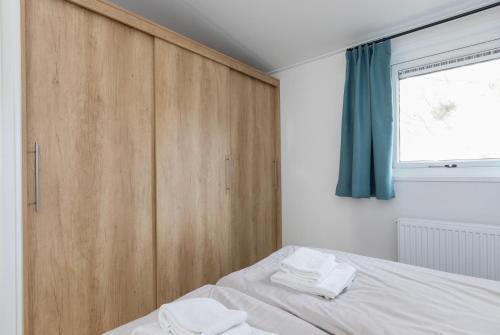 Chalet Vakantiepark Fort den Haak - huisdier toegestaan - image 13