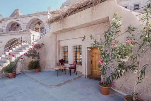 lunar cappadocia hotel in goreme turkey reviews prices planet of hotels