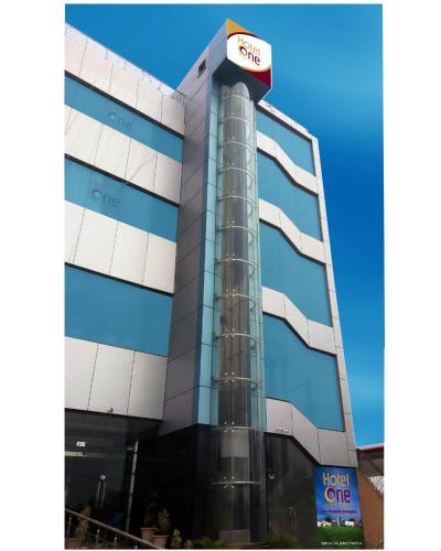 Hotel One DG Khan