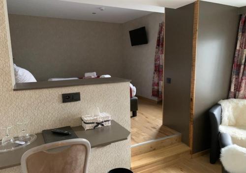 hotel photo