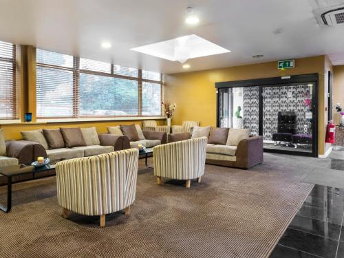 Lobby, Stuart Hotel in Luton