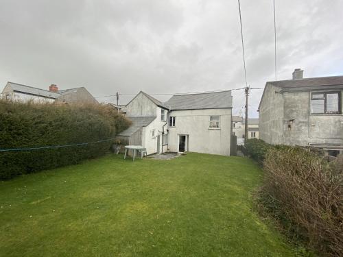 Narnia, 16 Medrose Delabole, Sleeps 8, , Cornwall