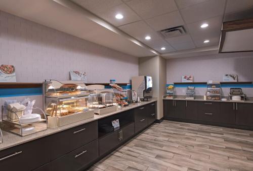Holiday Inn Express & Suites Austin NW - Four Points, an IHG Hotel in Four Points, USA