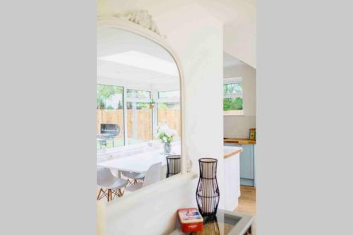 Gorgeous Luxury Chalet, New Forest & Coast & in Hordle