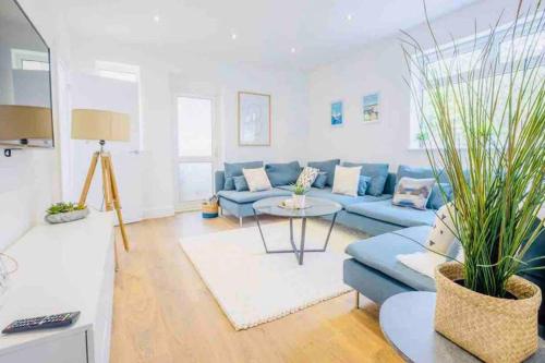 Gorgeous Luxury Chalet, New Forest & Coast & in Hordle