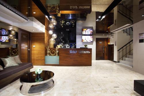 スリープ ウィズイン ホテル7