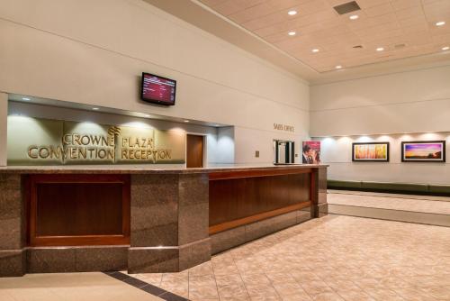 Crowne Plaza Springfield Convention Center, an IHG Hotel