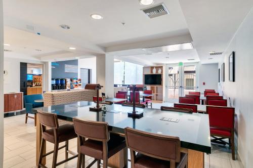 Holiday Inn Express Hotel & Suites Banning, an IHG Hotel