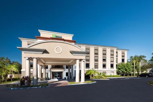 Holiday Inn Express Hotel & Suites Bartow By IHG - 숙소 외관