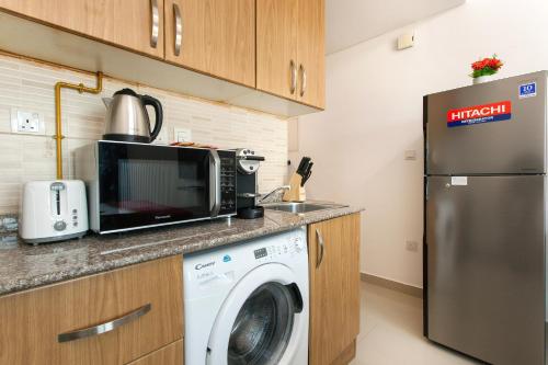 Staycae Suburbia - image 5