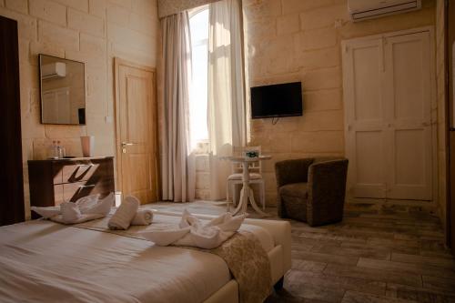 Point de vue Guesthouse Room Type - Superior Double Room