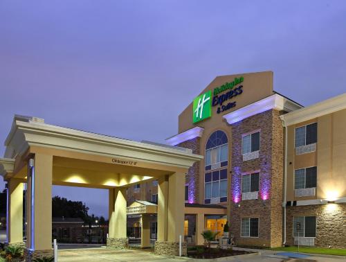 Holiday Inn Express Hotel & Suites Carthage, an IHG Hotel