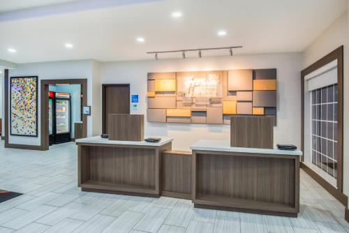 Holiday Inn Express & Suites Stillwater - University Area By IHG - 숙소 외관