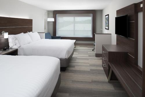 Holiday Inn Express & Suites Kingdom City, an IHG Hotel