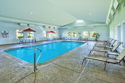 Swimming pool, Country Inn & Suites by Radisson, Benton Harbor-St. Joseph, MI in Benton Harbor (MI)
