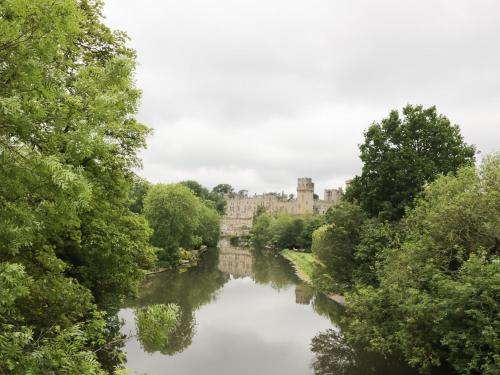 24 College Lane Stratford-upon-Avon - image 4