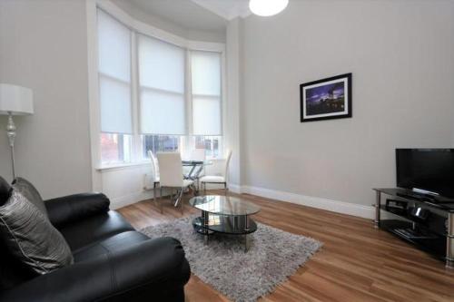 Dreamhouse Apartments Glasgow St Vincent Street - image 7