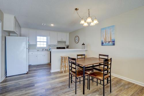 Sun Shine & Lollypops! Check It Out - Ocean Views & STEPS to the Beach! - image 7