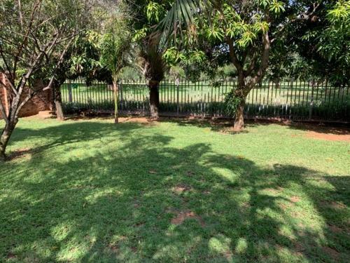 Camelthorn Guesthouse