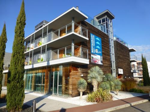 Best Western Aquakub - Hotel - Aix-les-Bains