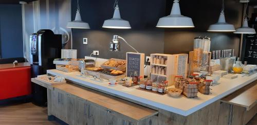 ibis Arles - image 12