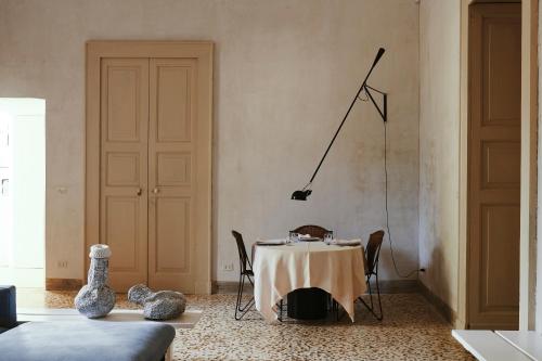 247230611 Palazzo Daniele