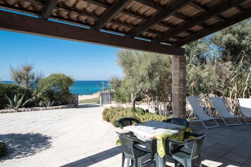 Gallipoli Meraviglioso Trullo a 10 mt dal Mare - Cod 205