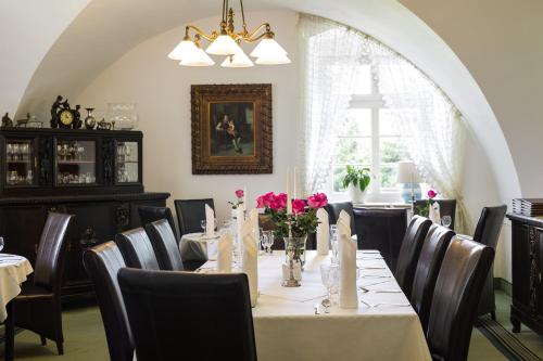 Restoran, Palac Spiz Milkow kolo Karpacza in Milkow