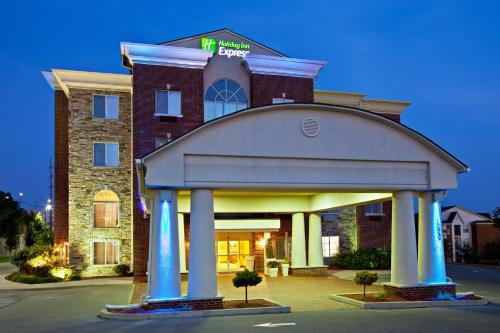 Holiday Inn Express Hotel & Suites Lexington-Downtown University, an IHG Hotel