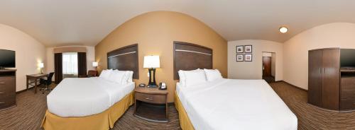 1 double bed