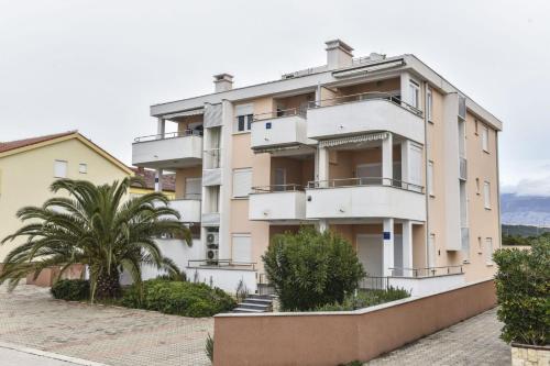 APARTMENTS CoCo
