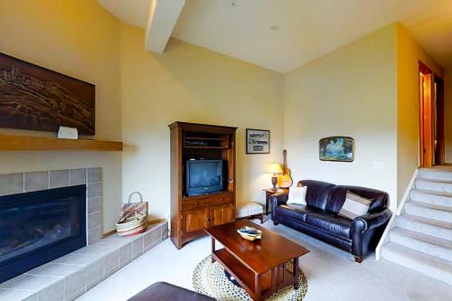 Wildernest Gore Trail Condo - image 6