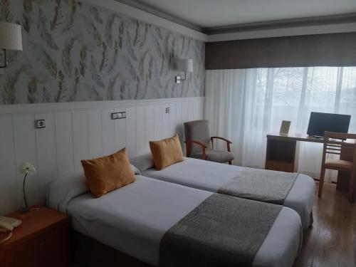 Hotel Almirante - image 10
