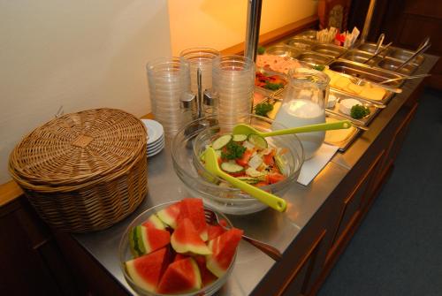 Hotel Opera, Prague (photo 2)