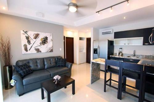 โอเชียโน บูทิก โฮเต็ล แอนด์ แกลเลอรี (Oceano Boutique Hotel & Gallery) in จาโค่