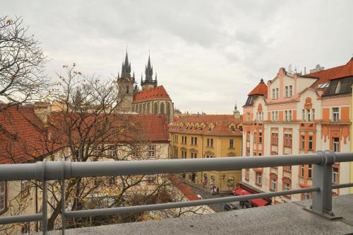 Selinor Old Town Apartments - image 5