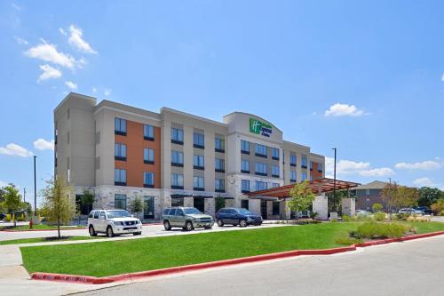 Holiday Inn Express & Suites Austin South