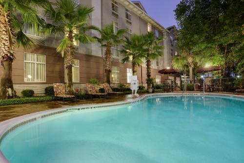 Photo - Holiday Inn Express Hotel & Suites Charleston-Ashley Phosphate, an IHG Hotel