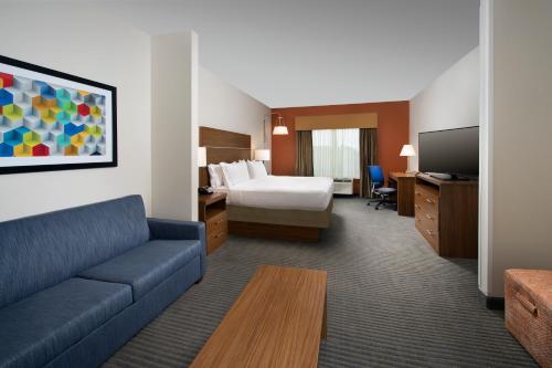 Holiday Inn Express & Suites Bay City By IHG in 貝敦