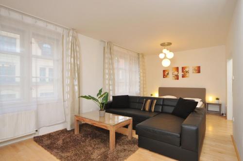Selinor Old Town Apartments - image 13