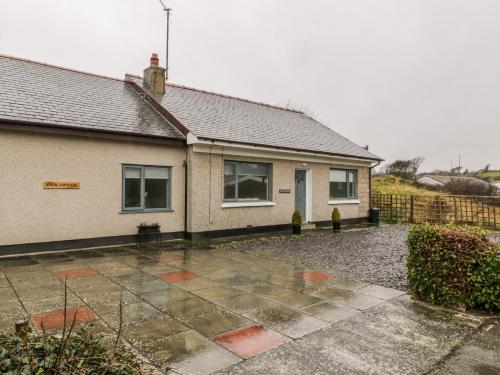 Rock Cottage, , North Wales