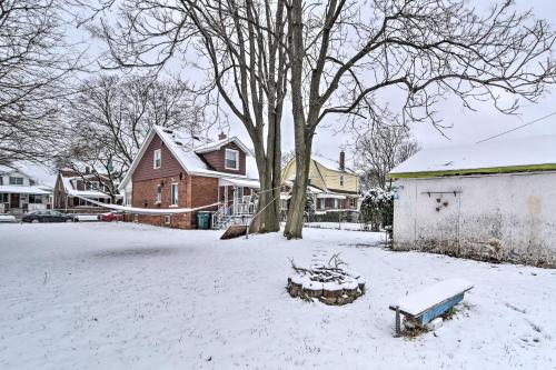 Eclectic Abode with Sunroom - 2 Mi to Downtown - image 7