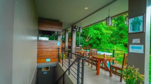 The Ridge Coron, Coron – Updated 2024 Prices