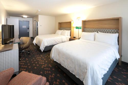 Holiday Inn Hotel & Suites - Mount Pleasant, an IHG Hotel