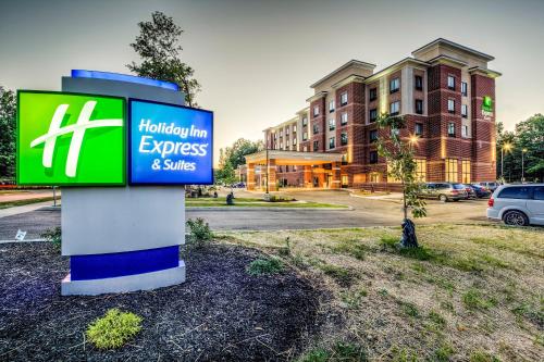 Holiday Inn Express & Suites Cleveland/Westlake, an IHG Hotel in Westlake, USA