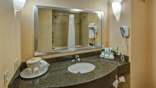 Holiday Inn Express & Suites Cookeville, an IHG Hotel