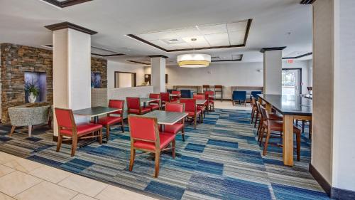 Holiday Inn Express & Suites Cookeville, an IHG Hotel