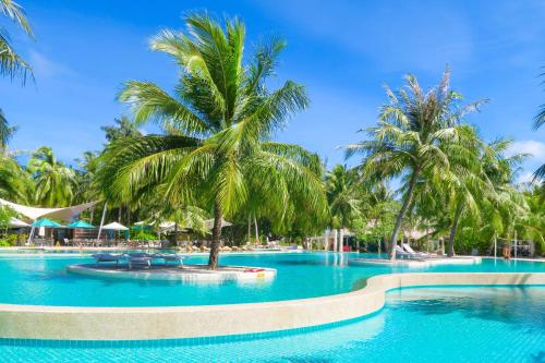 Holiday Inn Resort Kandooma Maldives - Kids Stay & Eat Free Maldive Islands